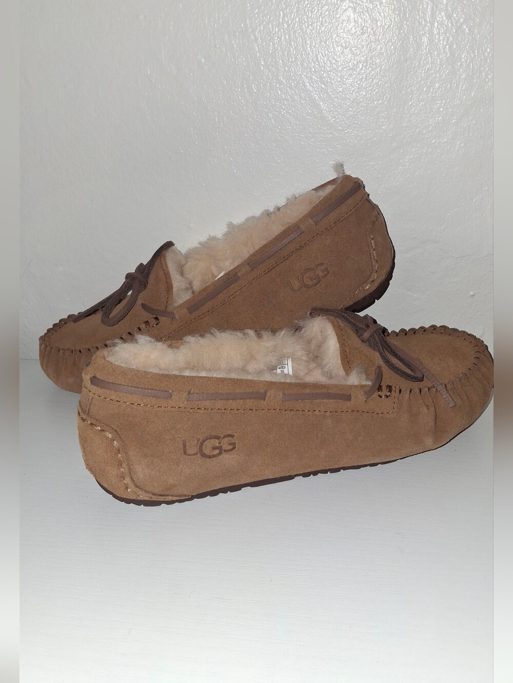 Kids UGG Dakota Moccasin Slippers Girls Big Sz 3 Chestnut Suede Shearling No Box